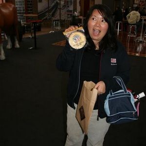 Meet your Posher, Cindy